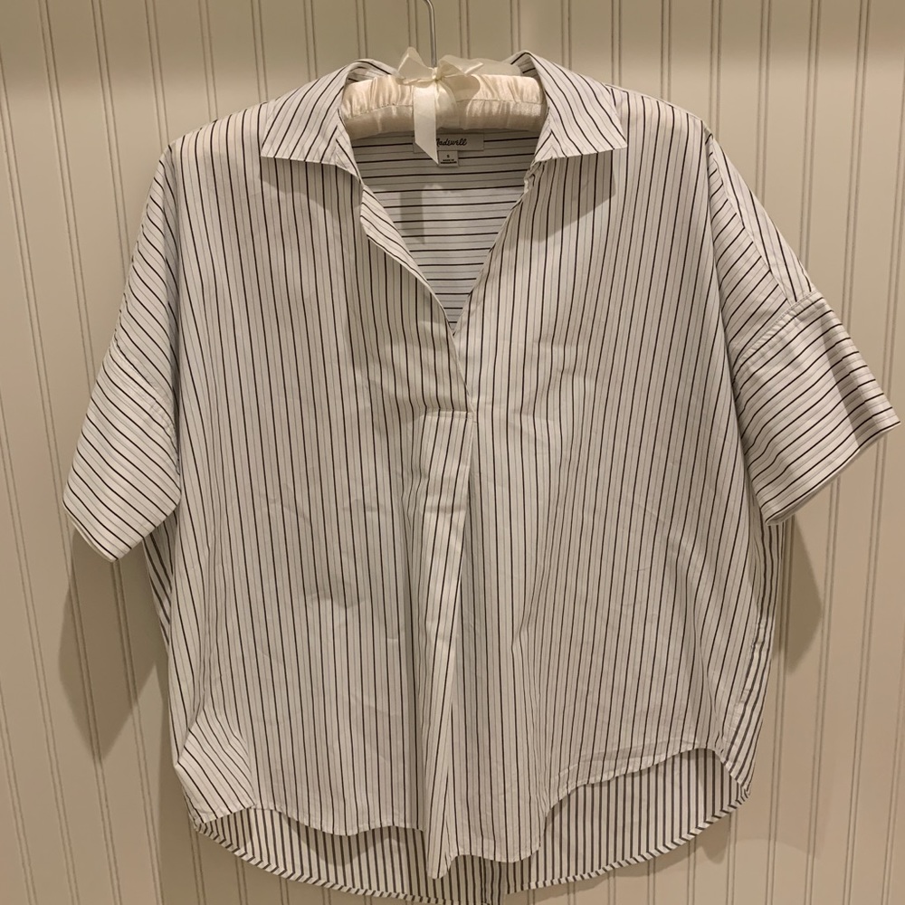 Cropped collard shirt
